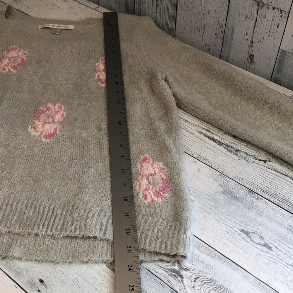 LC Lauren Conrad Super Soft Rose Sweater Large